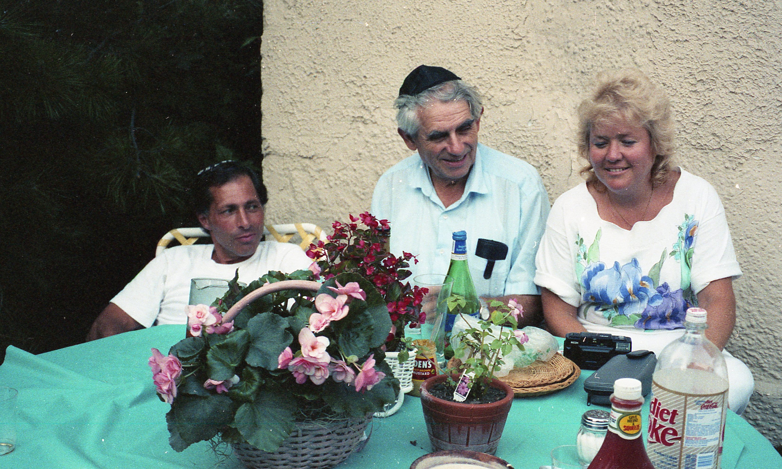  Cousins Leah Glantz Lipa Davidovitz (the shwartzer) and Lenny Glantz 